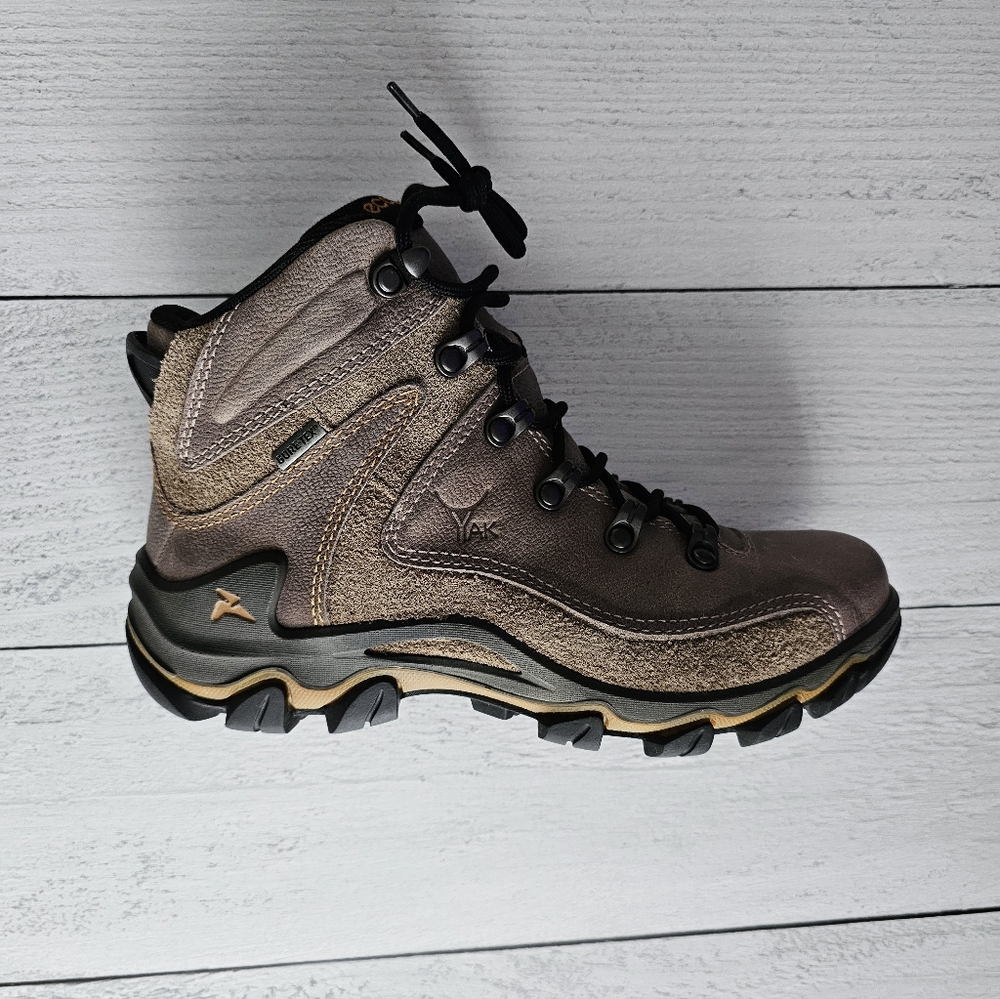 Womens EccoTerra VG Dhaka Mid GTX EU 37
